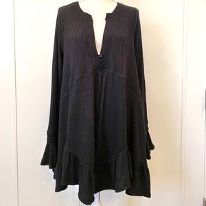 FREE PEOPLE Olivia black tunic